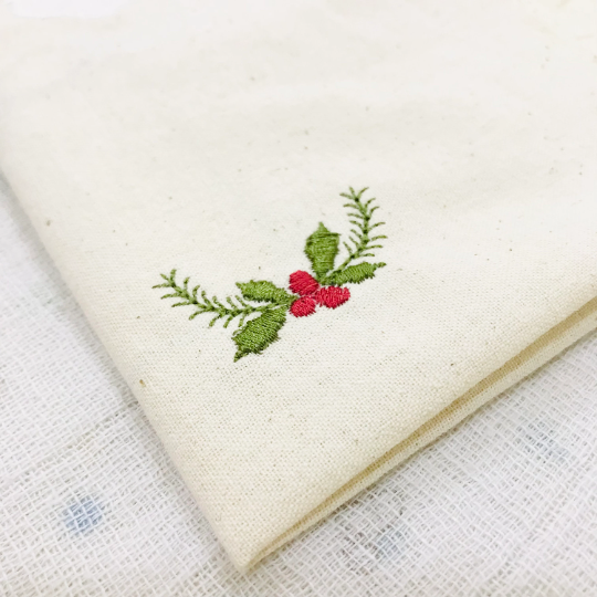 Mini Holly Berry Embroidery Design, Small Holly Berry Machine Embroidery Designs, Christmas Embroidery, Border Embroidery, Floral Embroidery